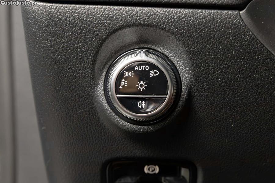 Mercedes-Benz C 200 Station d 9G-TRONIC — fotografia 4