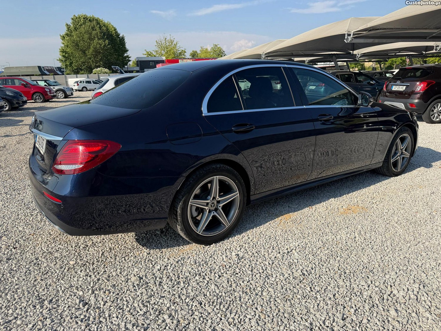Mercedes-Benz E 300 de AMG Line — fotografia 10