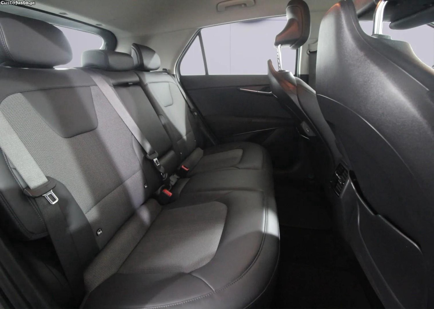 Kia e-Niro EV 64kWh — fotografia 4