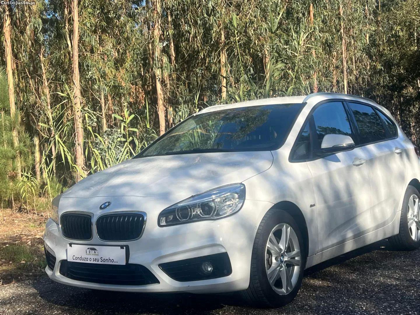 BMW 216 Active Tourer D line sport auto — fotografia 14