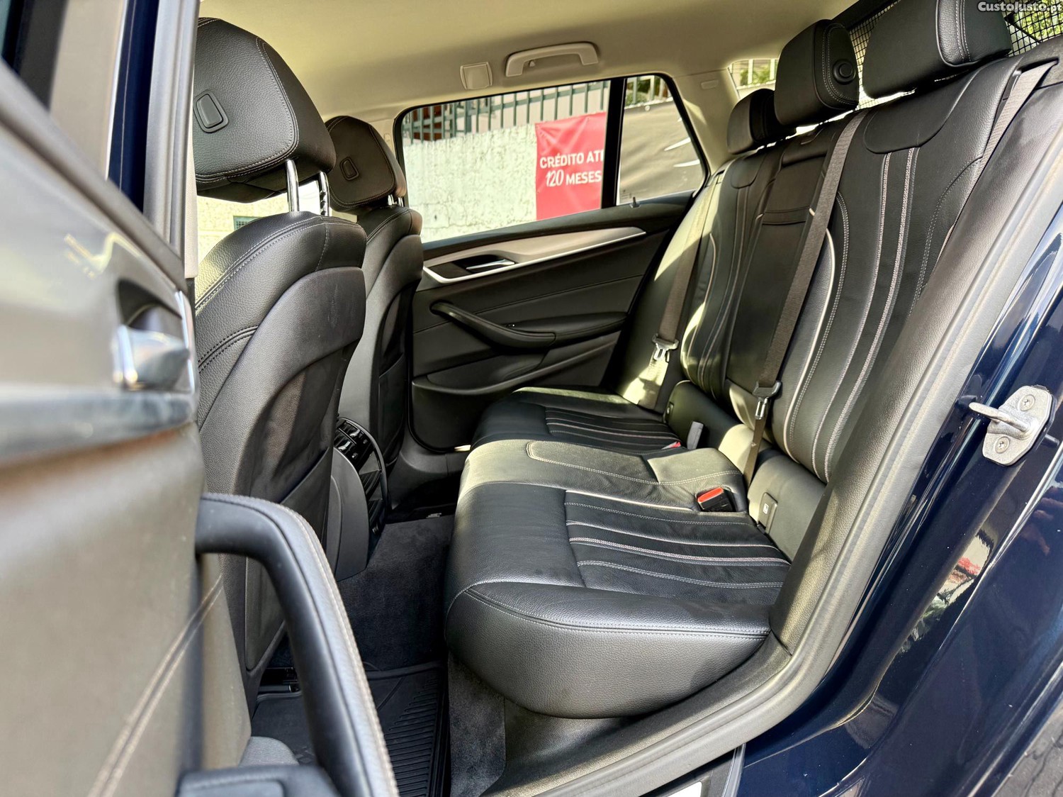 BMW 520 d Line Luxury Auto — fotografia 2