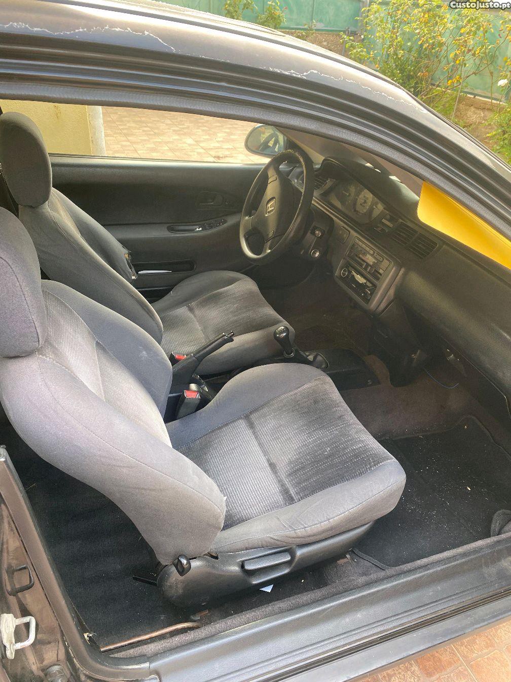 Honda Civic Coupe — fotografia 5