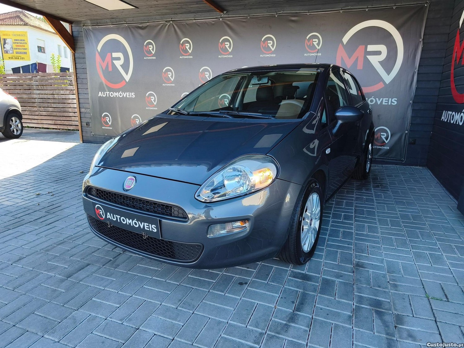 Fiat Punto 1.2 Lounge S&S - 16 — photo 2