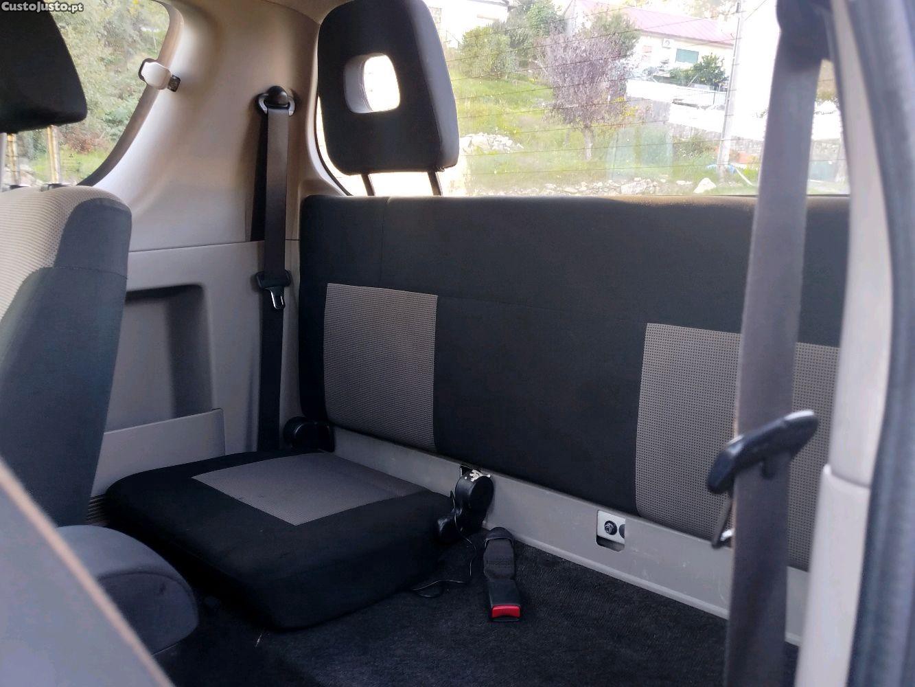 Mitsubishi L200 2.4 4x4 - 13 — photo 5