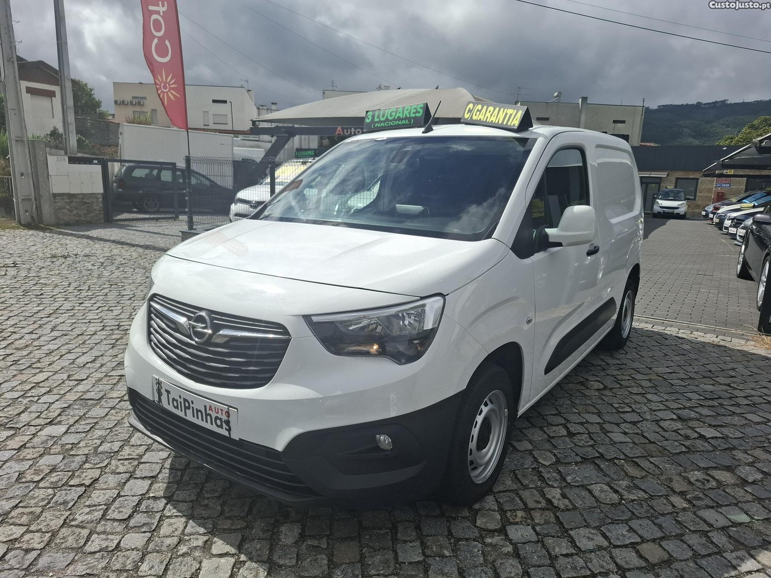 Opel Combo 1.6TDCI 3LUGARES 100CV POUCOS KILMETROS