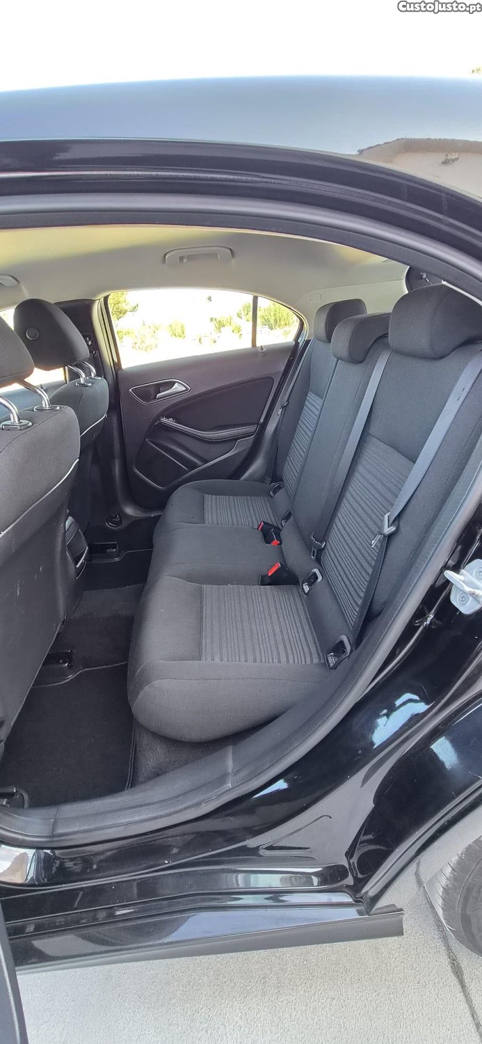 Mercedes-Benz A 160 CDi — fotografia 4