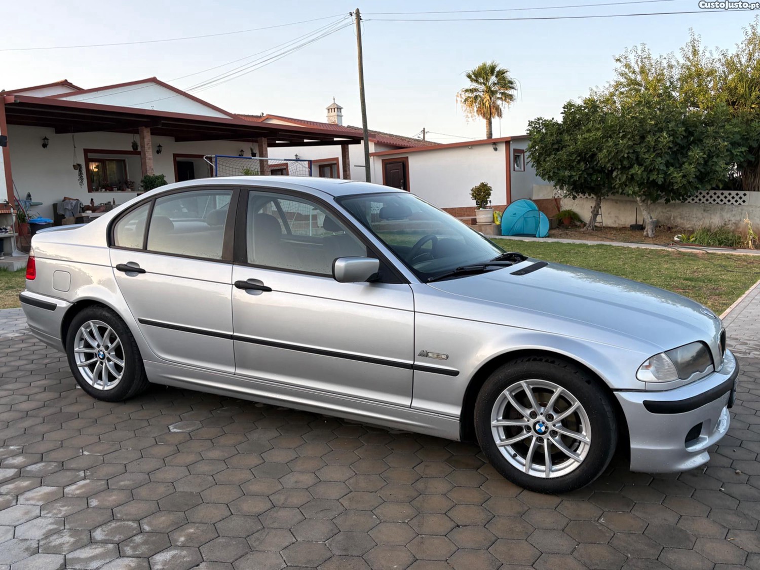 BMW 320 d — fotografia 11