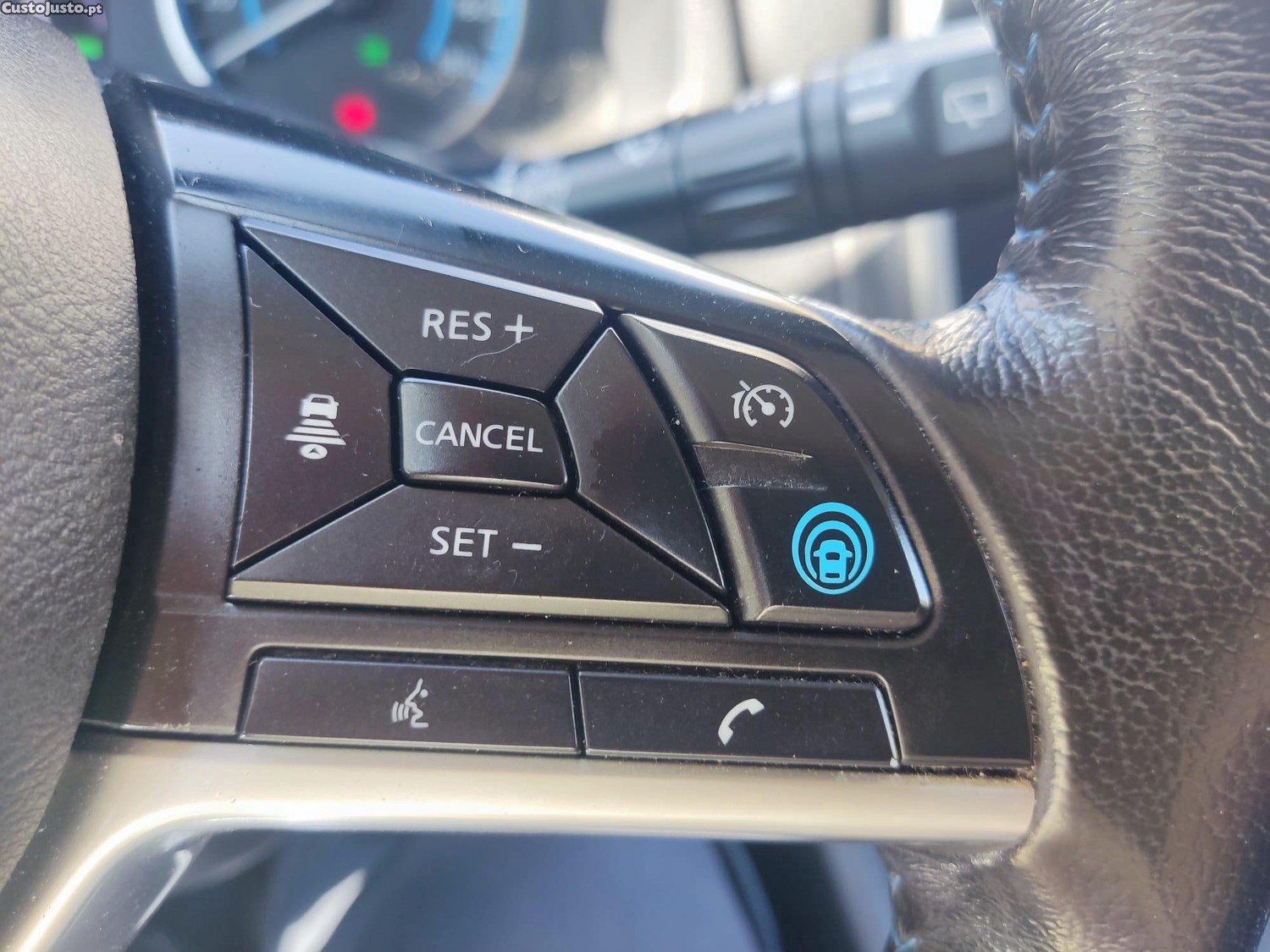 Nissan Leaf Tekna — fotografia 5