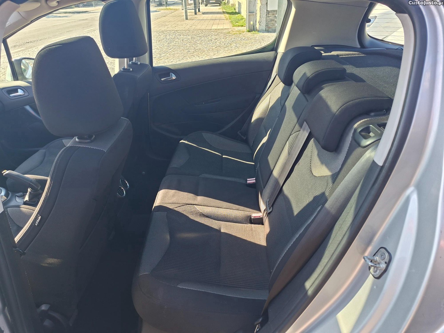 Peugeot 308 1600HDI SPORT CMP6 AUTOMÁTICO - 10 — photo 3
