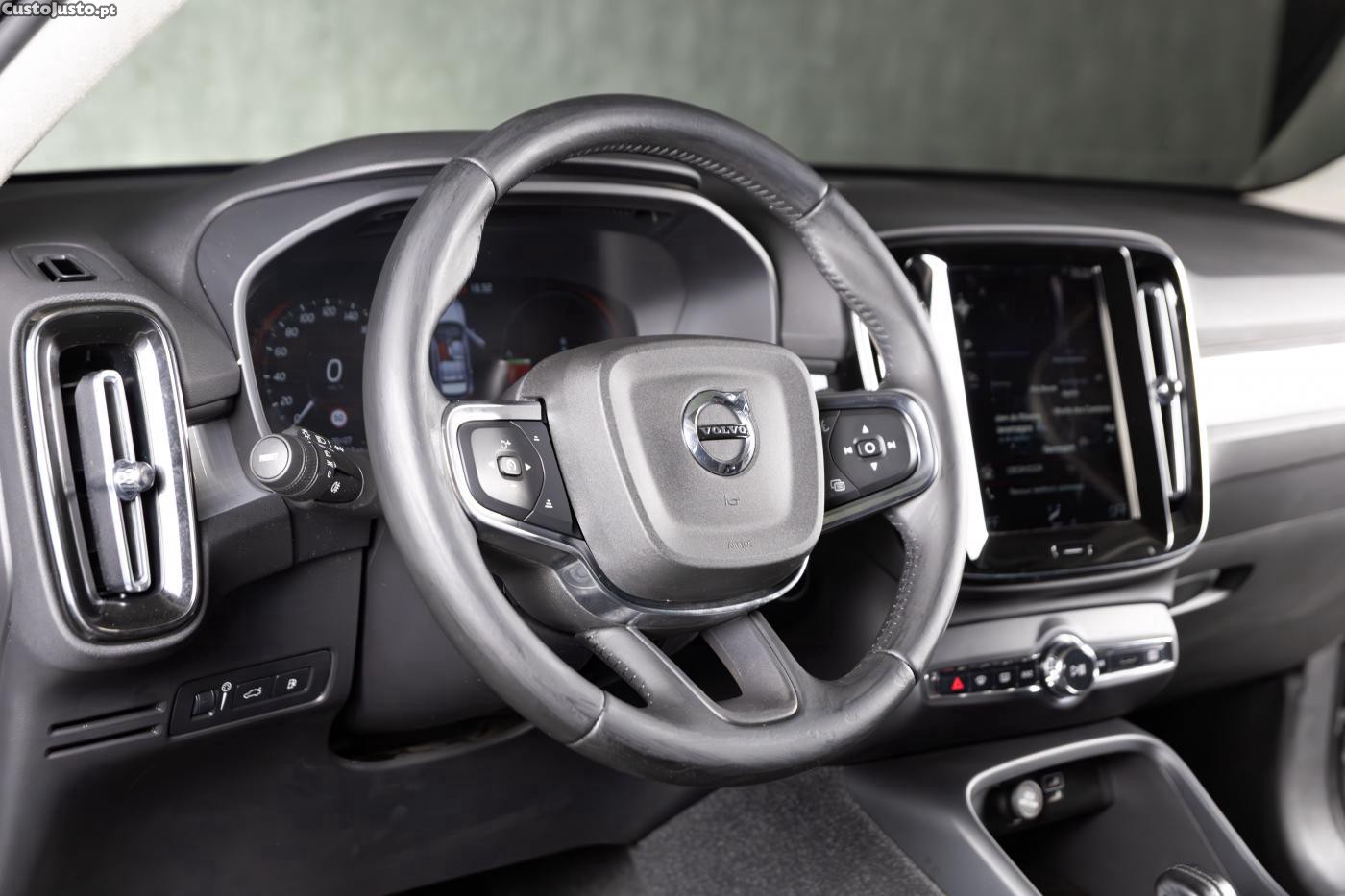Volvo XC 40 1.5 T4 PHEV Core — fotografia 19