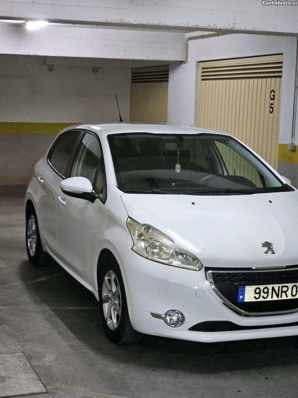 Peugeot 208 active - 13 — photo 2