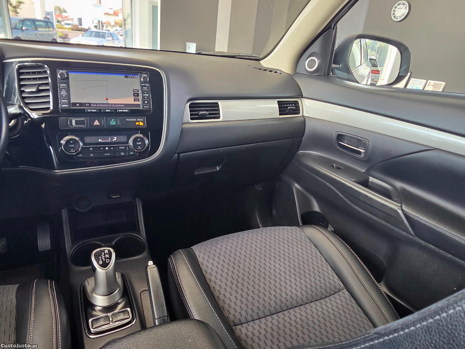 Mitsubishi Outlander 2.0 PHEV Intense Navi - 15 — photo 4