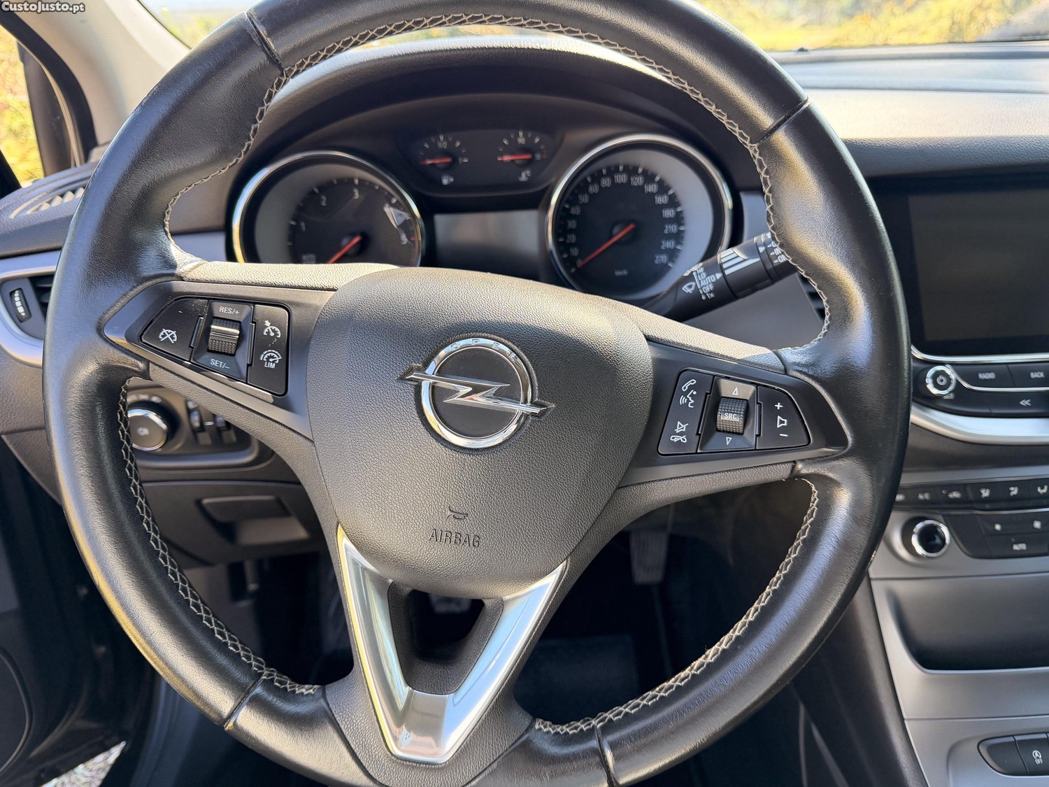 Opel Astra 1.6 CDTI — fotografia 5