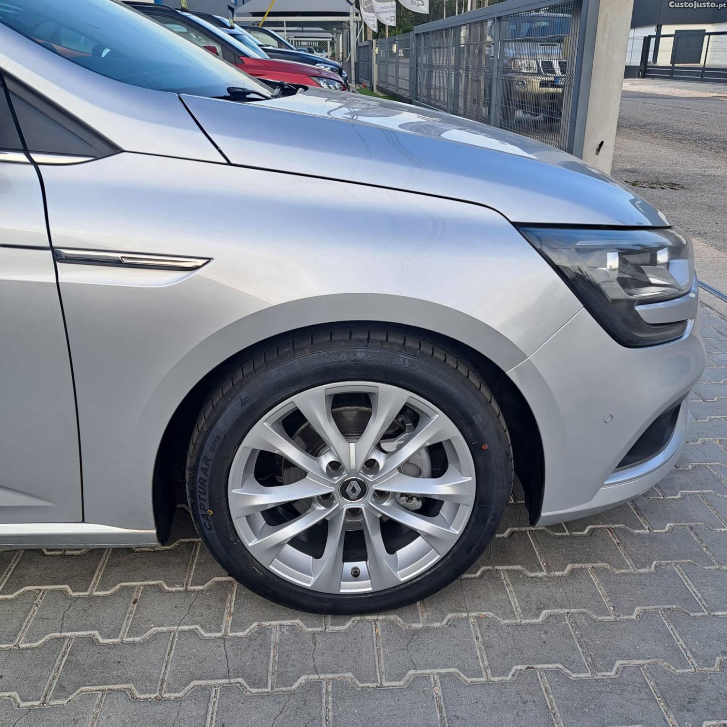Renault Mégane ... — fotografia 8