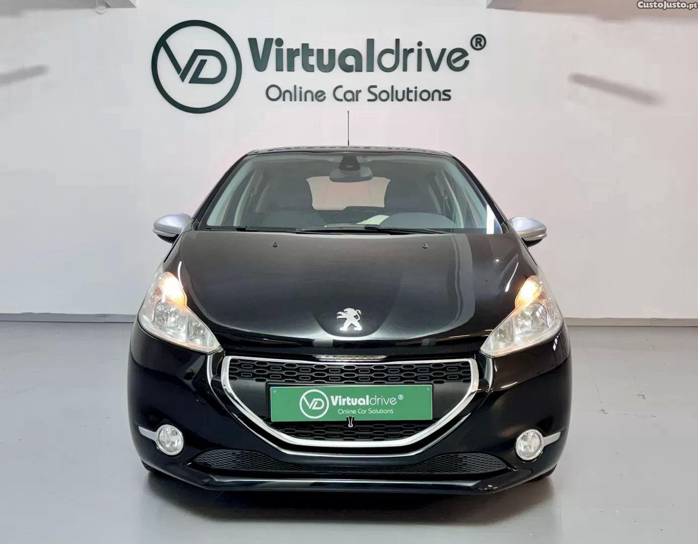 Peugeot 208 1.4 hdi active - 14 — photo 2