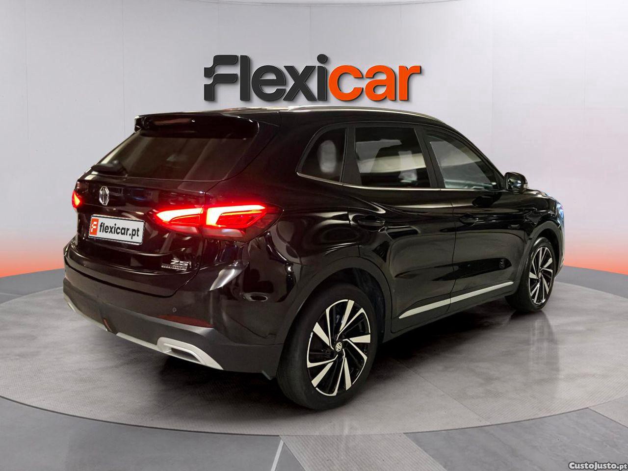 MG ZS 1.5 Hybrid+ Luxury - 25 — photo 4