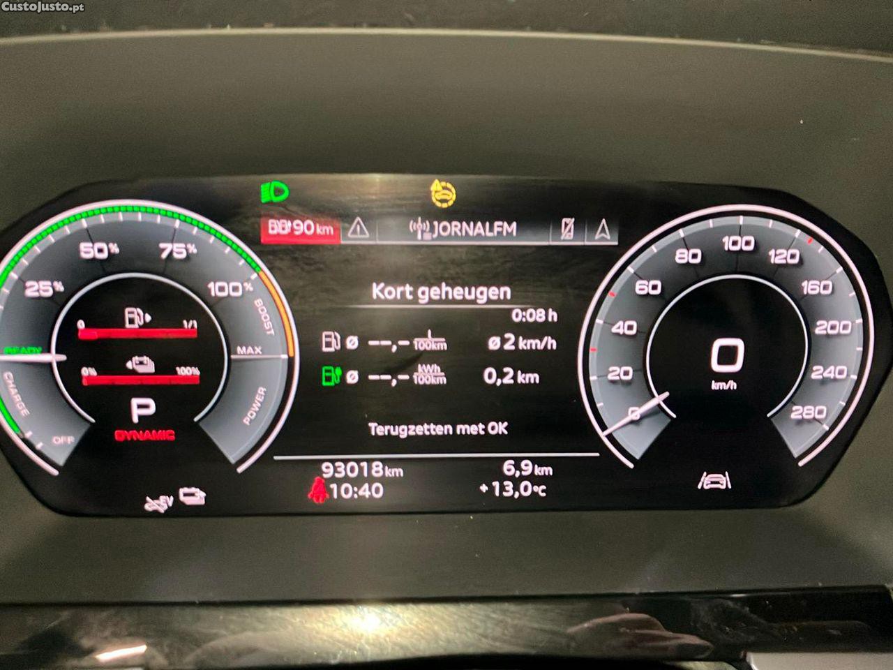 Audi A3 Sportback 45 TFSIe S tronic S line — fotografia 12