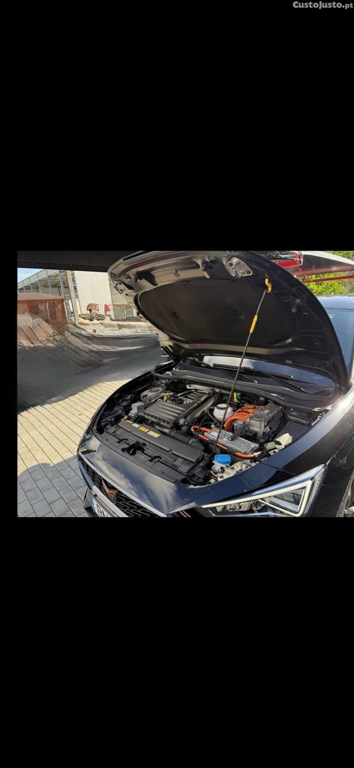 CUPRA Leon Cupra Leon 1.4 e-Hybrid VZ DSG - 22 — photo 2