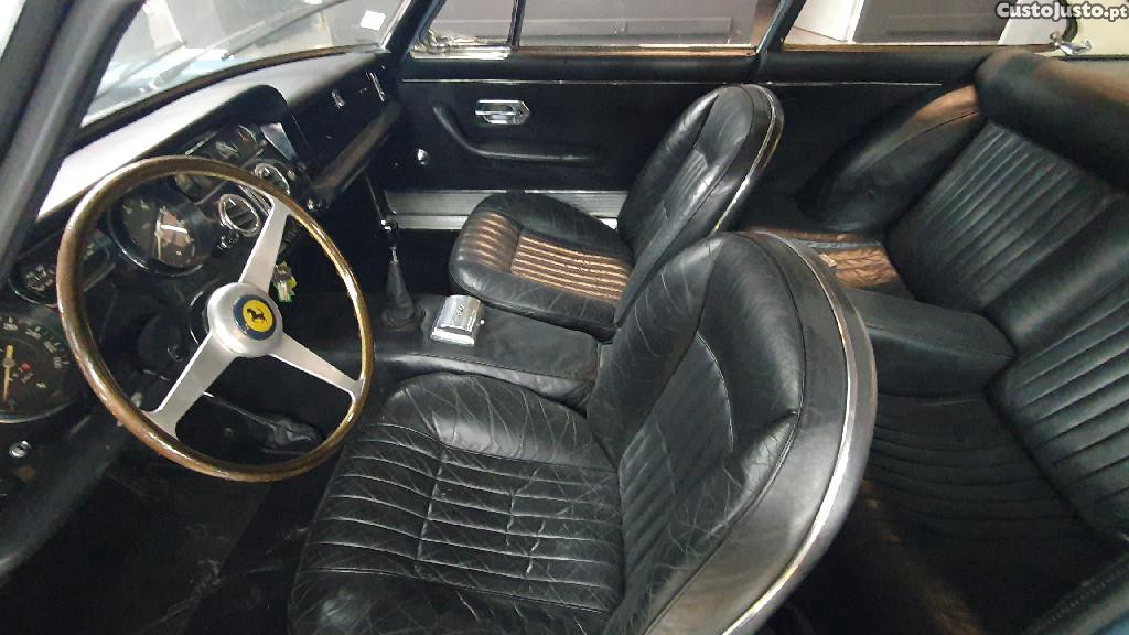 Ferrari 330 GT 2+2 — fotografia 5