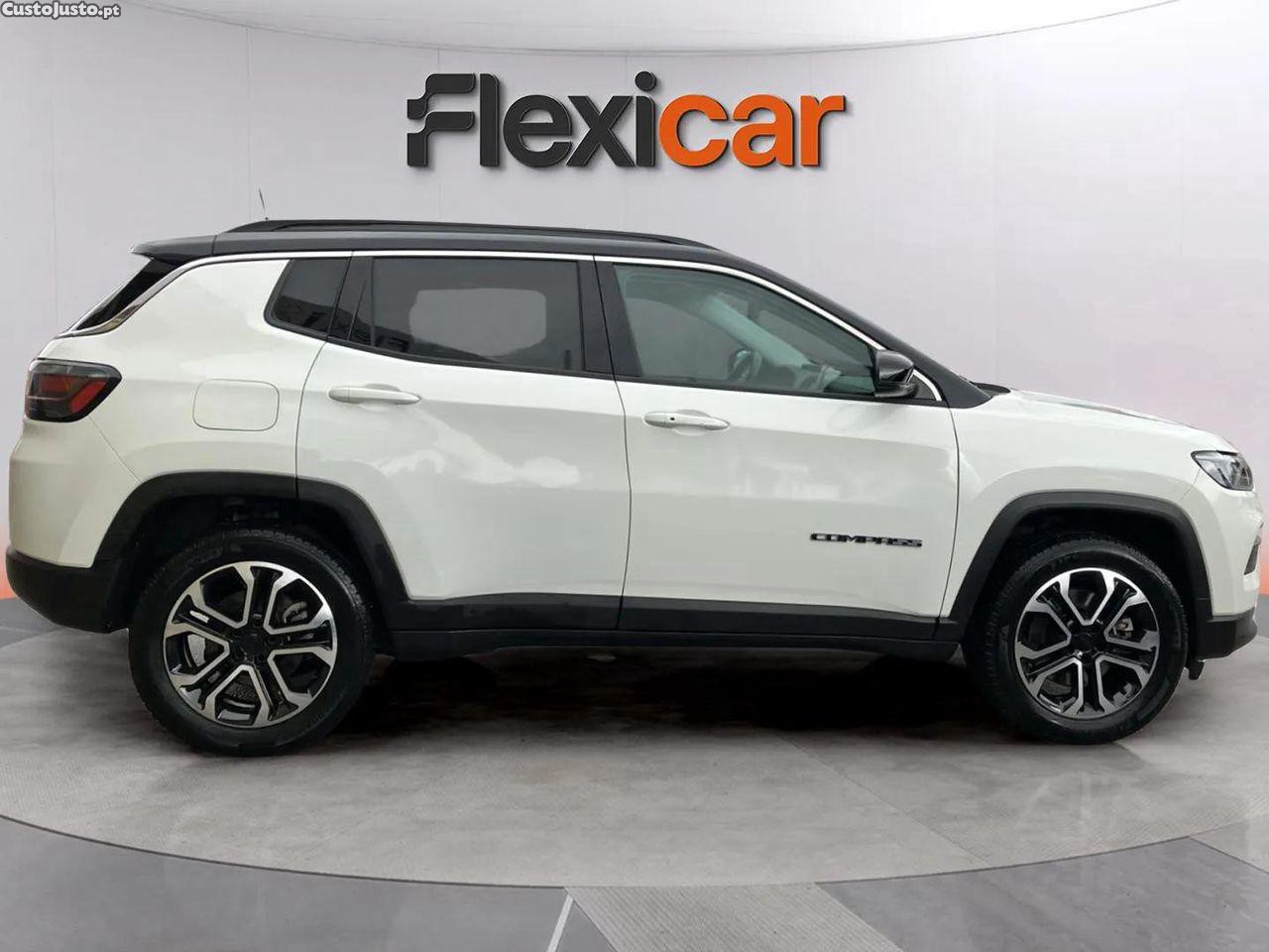 Jeep Compass 1.3 TG Limited — fotografia 19
