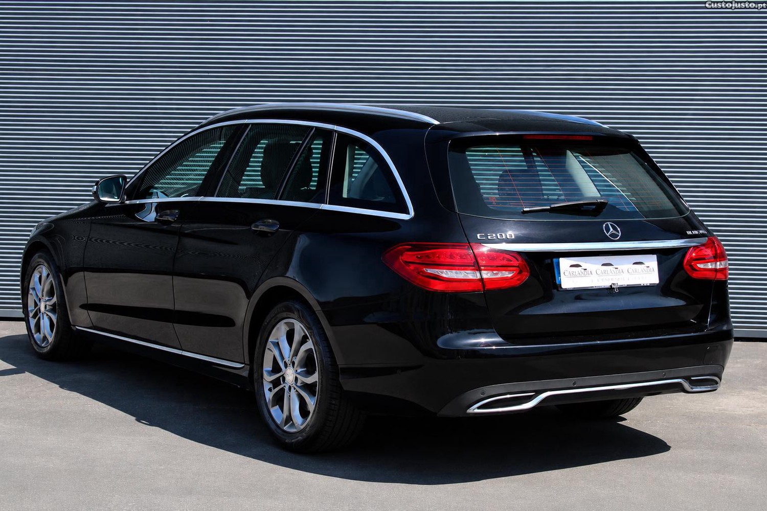 Mercedes-Benz C 200 Exclusive — fotografia 9