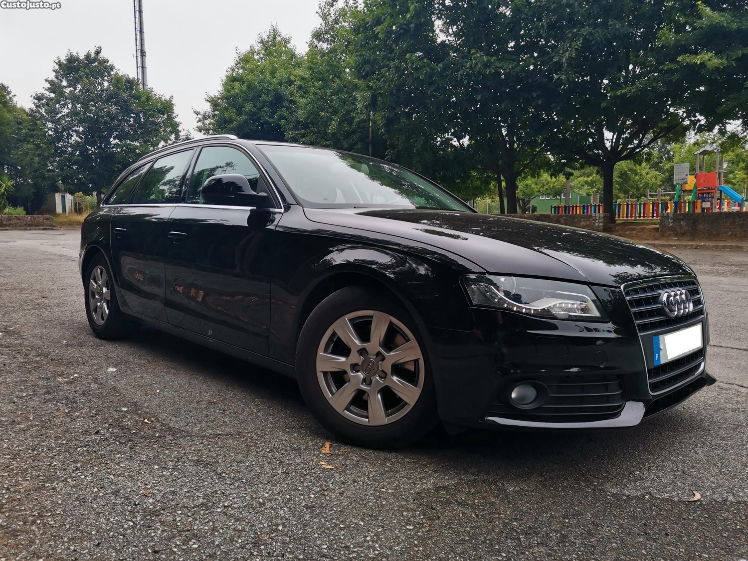 Audi A4 2.0 TDI B8 — fotografia 4