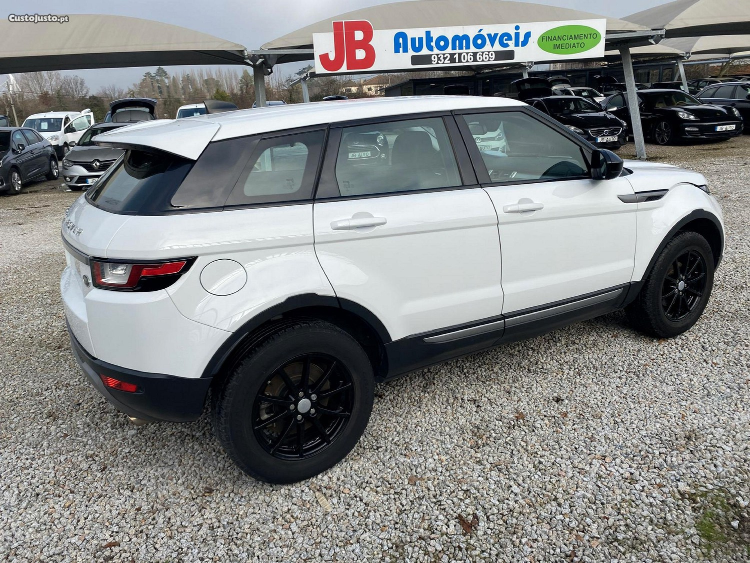 Land Rover Evoque 2.0 eD4 SE — fotografia 12