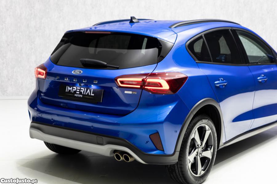 Ford Focus 1.0 EcoBoost MHEV Ac — fotografia 7