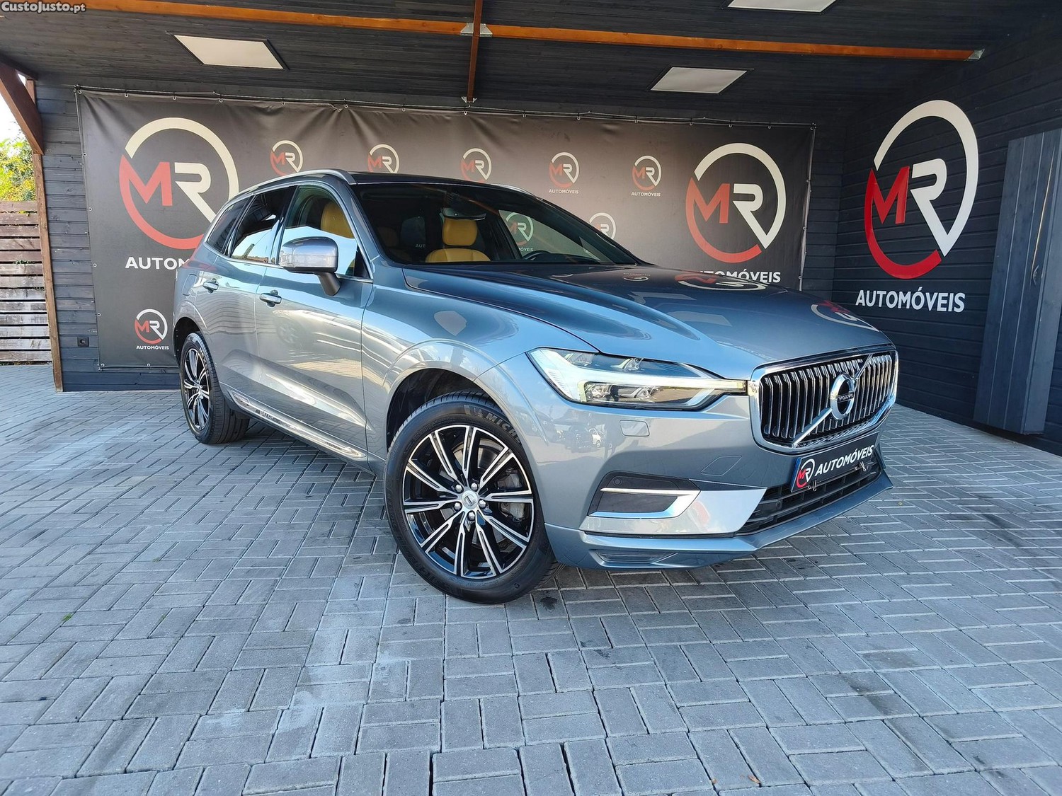 Volvo XC60 2.0 D4 Inscription Geartronic - 18 — photo 4