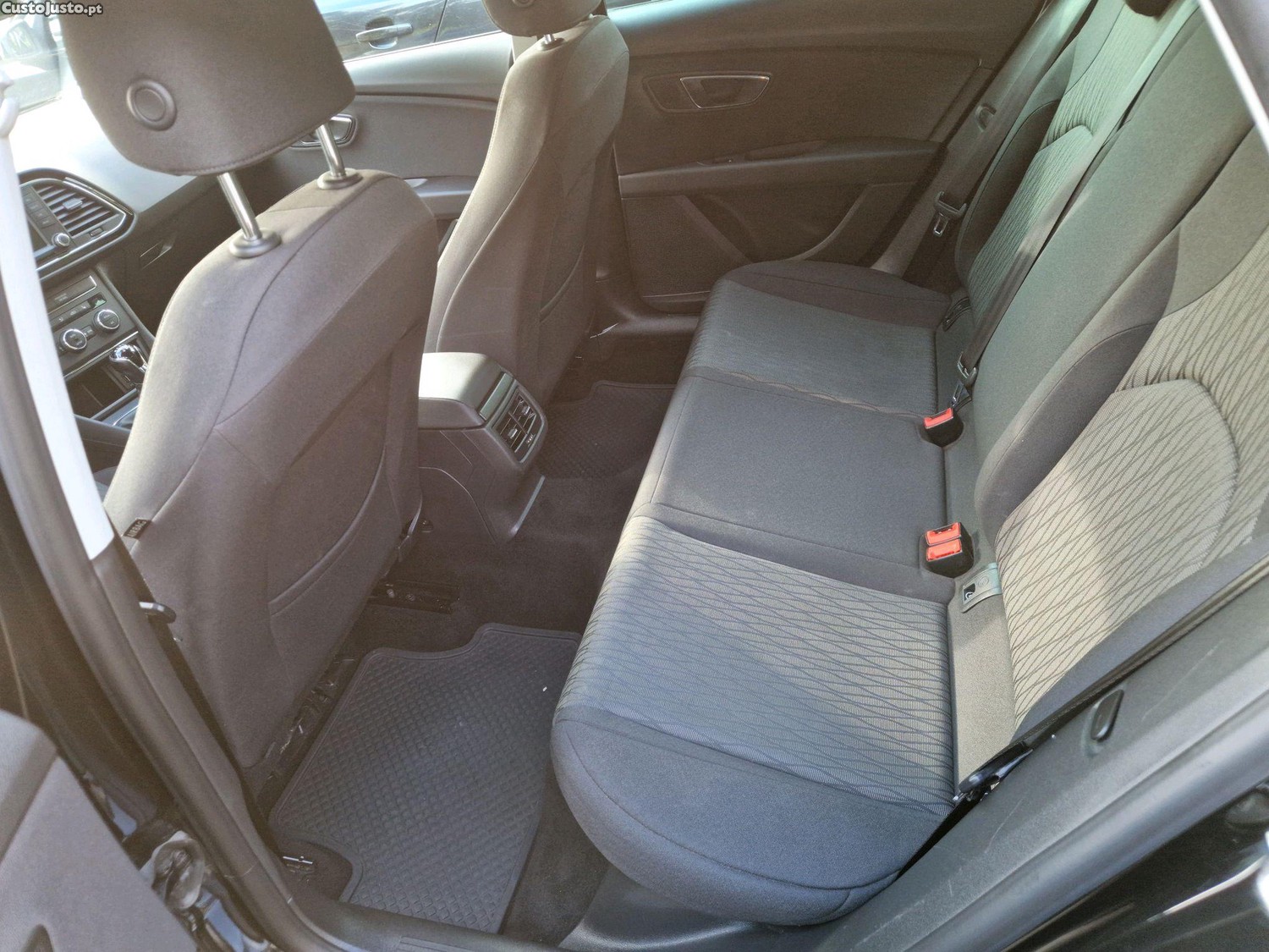 SEAT Leon style — fotografia 2