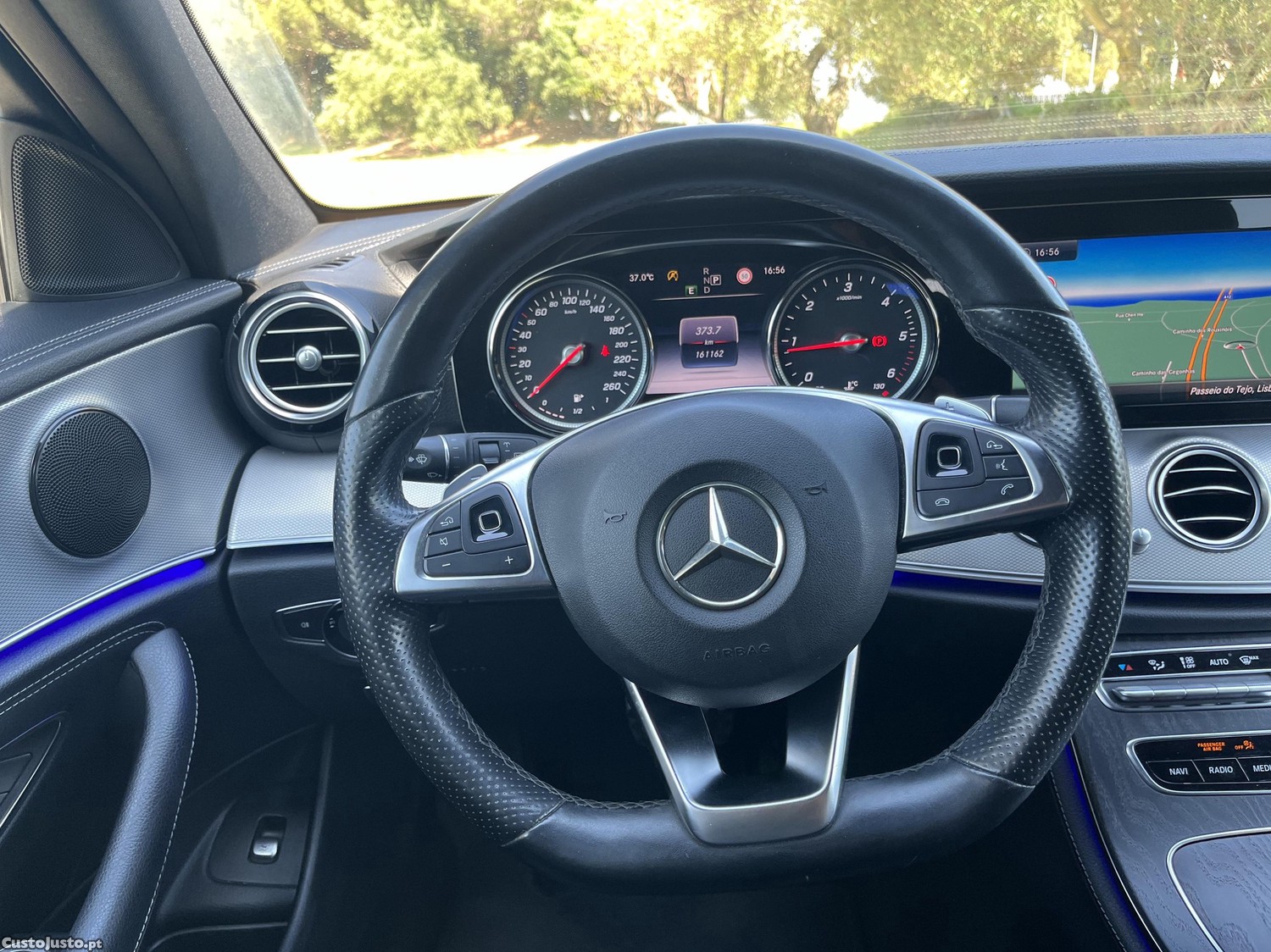Mercedes-Benz E 220 d AMG 7 Lugares — fotografia 5