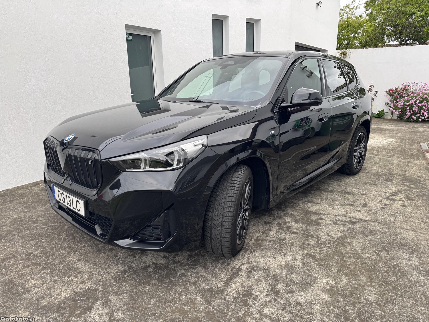 BMW iX1 M Sport 313cv — fotografia 4