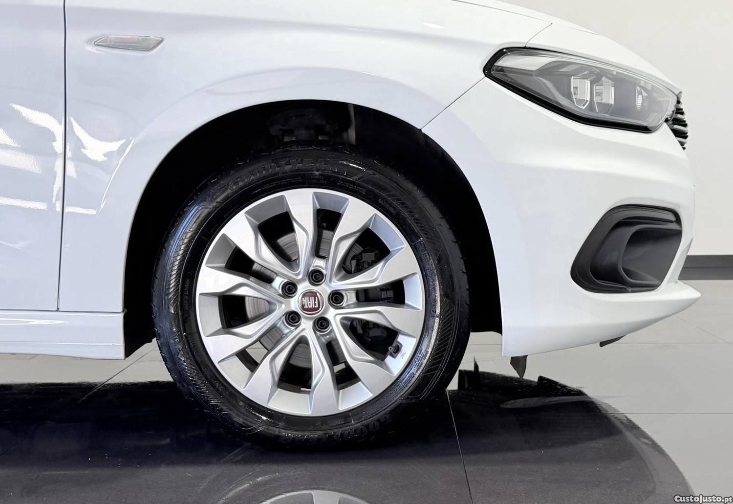 Fiat Tipo 1.3 M-JET LOUNGE 95 CV - NACIONAL - 41157 KM — fotografia 4
