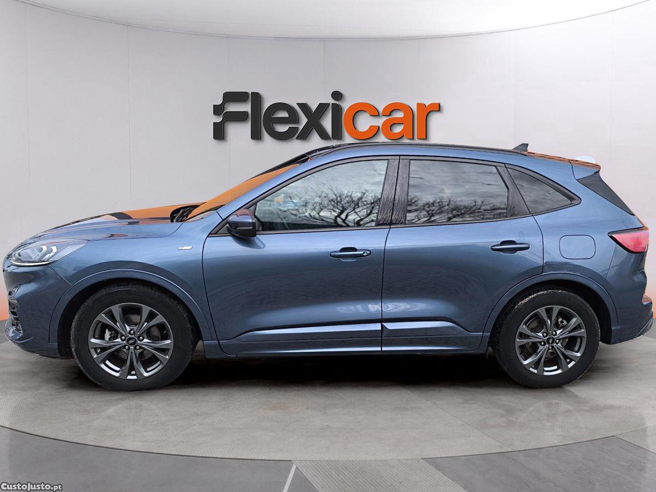 Ford Kuga 1.5 TDCi EcoBlue ST-Line — fotografia 14