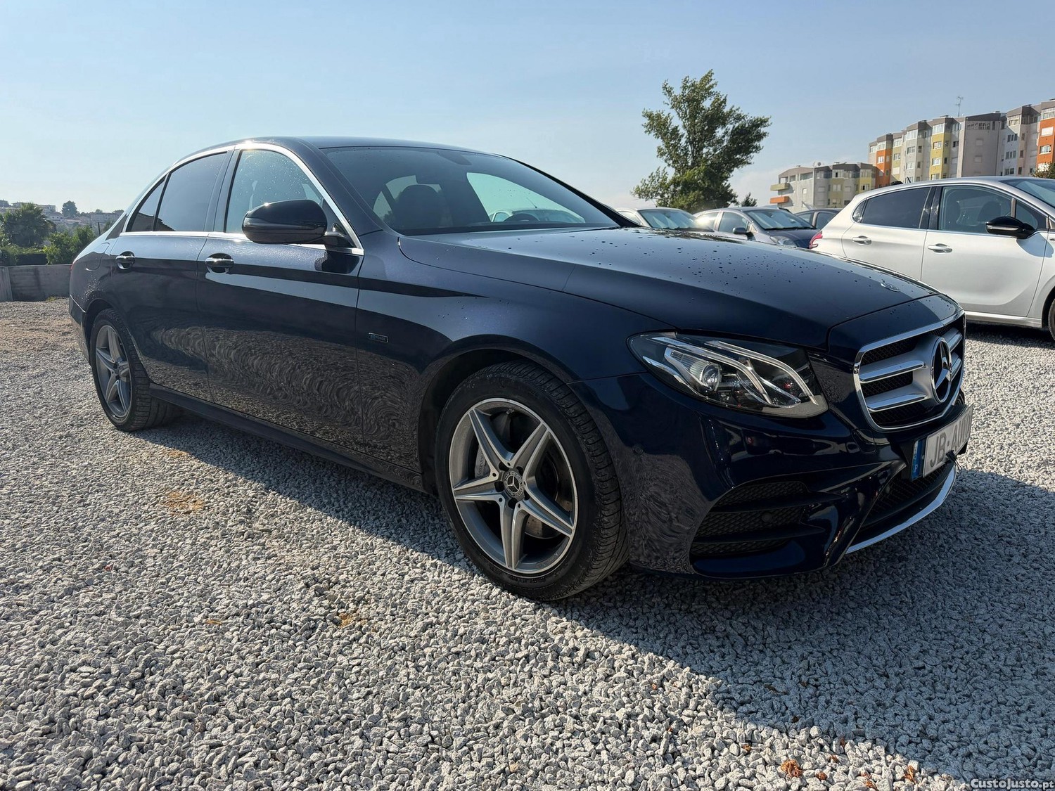 Mercedes-Benz E 300 de AMG Line — fotografia 13