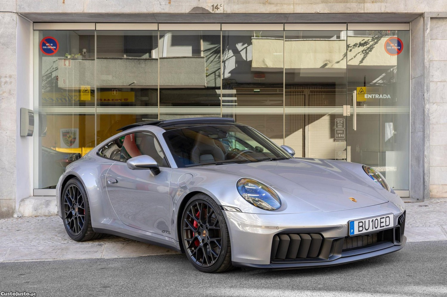 Porsche 911 .2 Carrera 4 GTS - 25 — photo 3