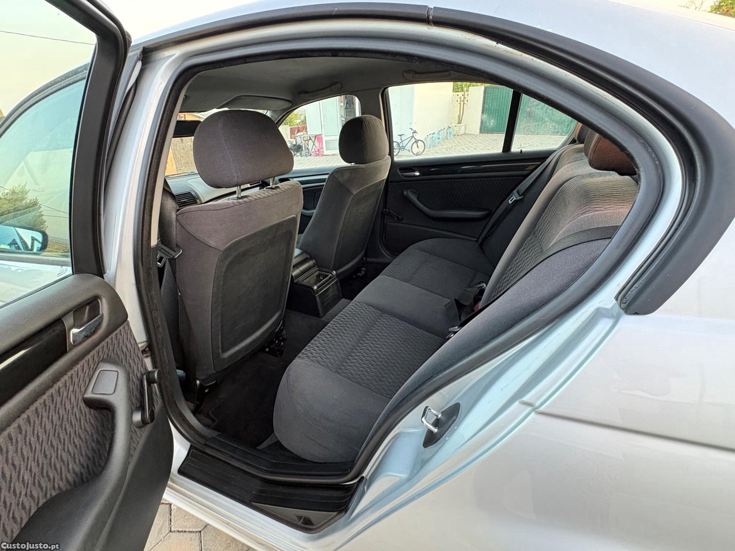 BMW 320 d — fotografia 2