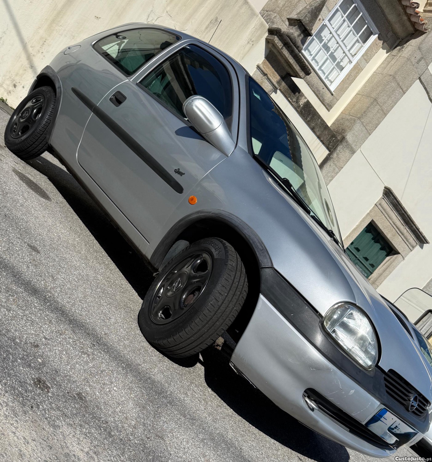 Opel Corsa 1.2 16v sport - 99 — photo 3