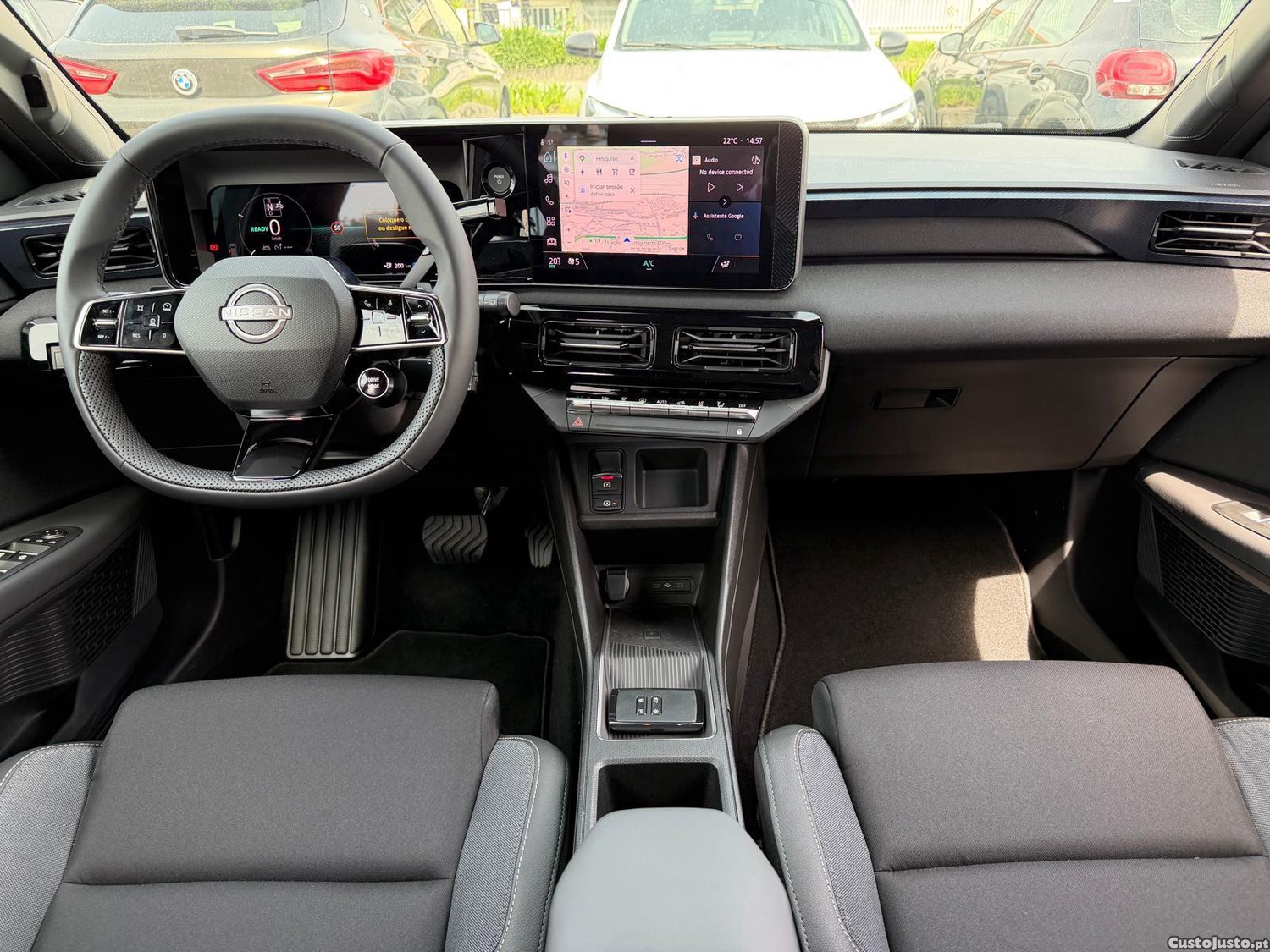Nissan Micra 52 kWh Advance Two Tone — fotografia 16
