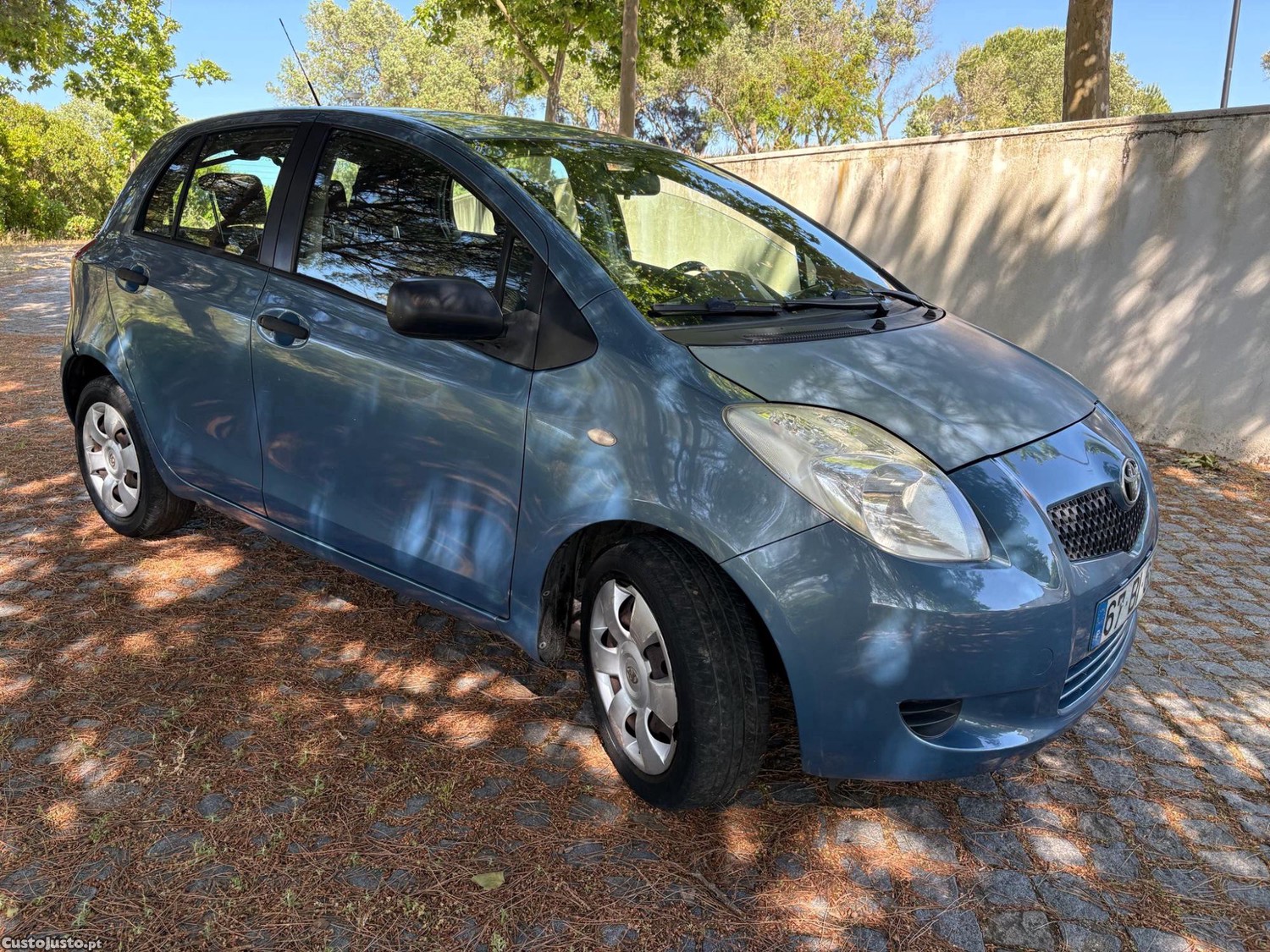 Toyota Yaris 1.0 cilin iuc barato — fotografia 10