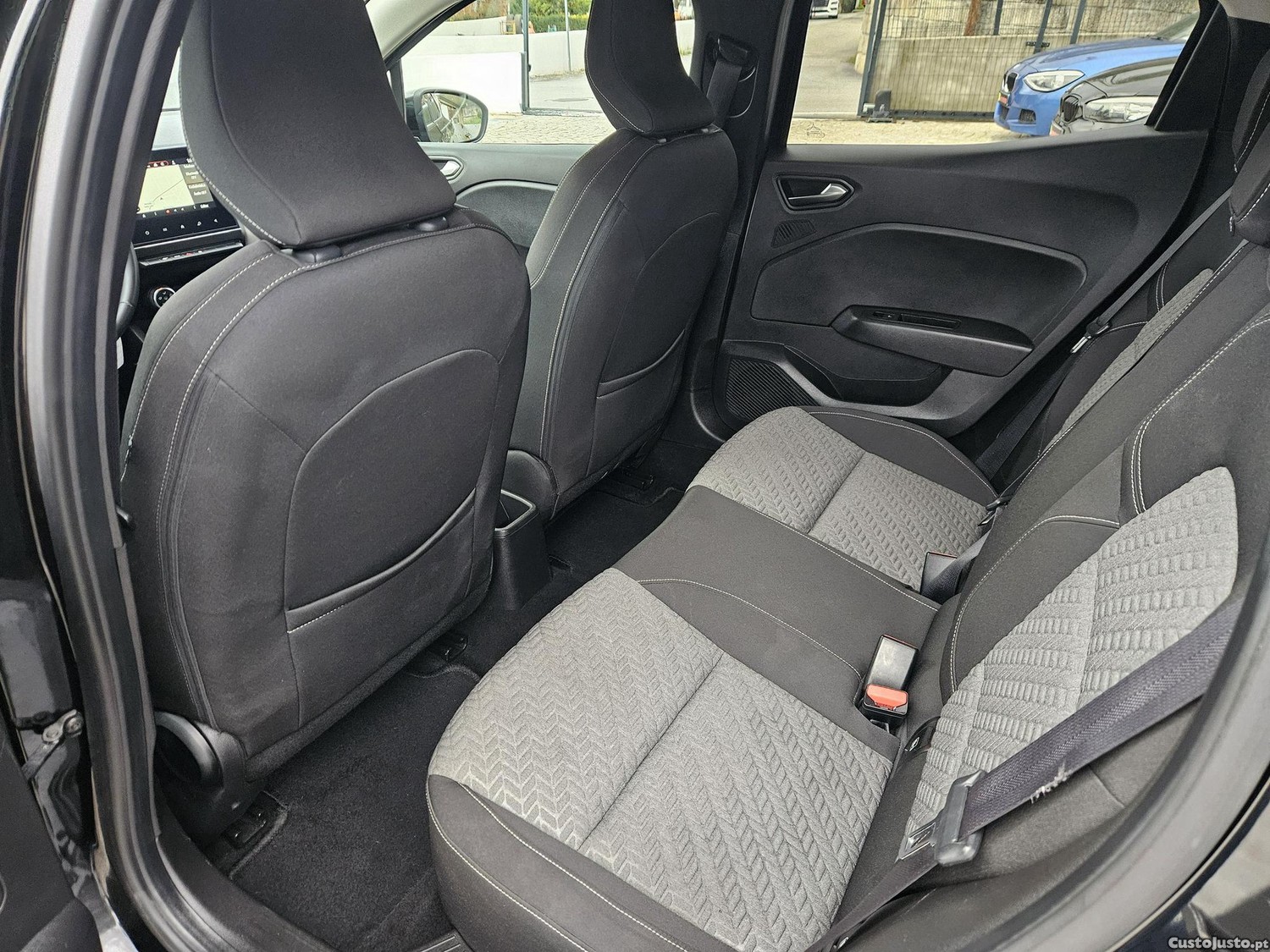 Renault Clio 1.5 DCI Evolution — fotografia 12