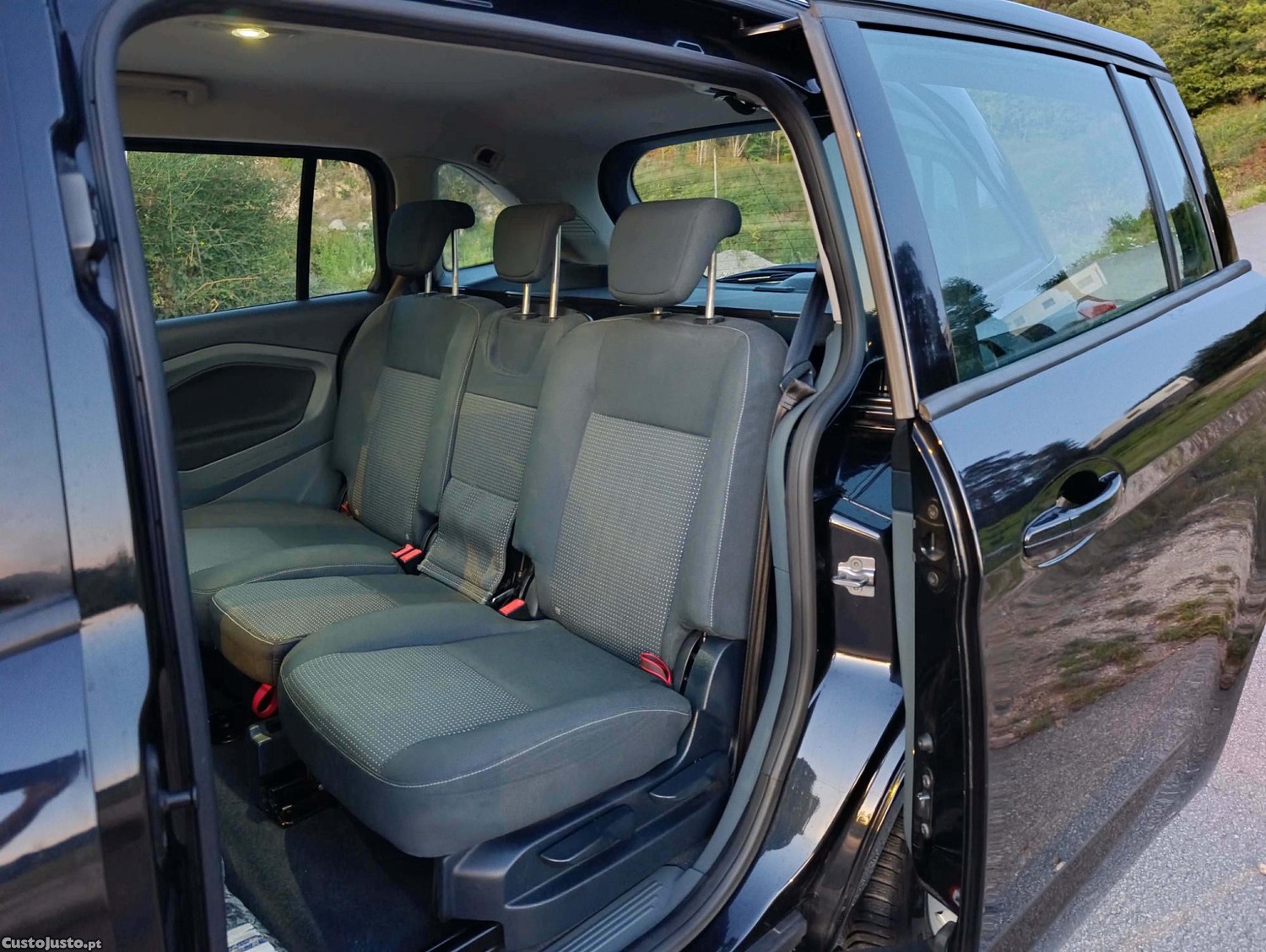 Ford C-Max 1.6 TDCI — fotografia 3