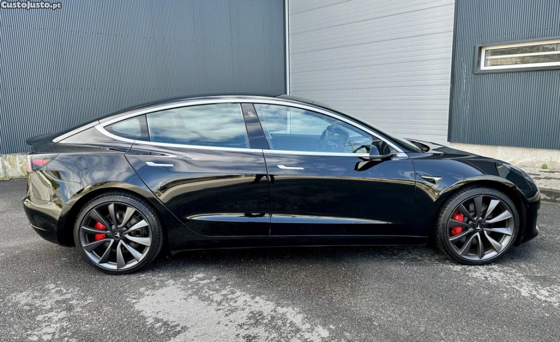Tesla Model 3 Performance Dual Motor AWD