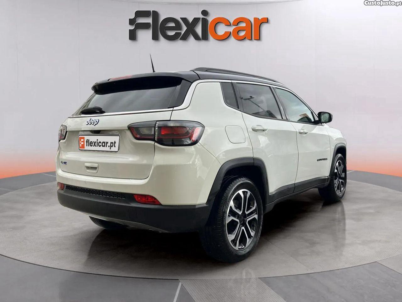 Jeep Compass 1.3 TG Limited — fotografia 18