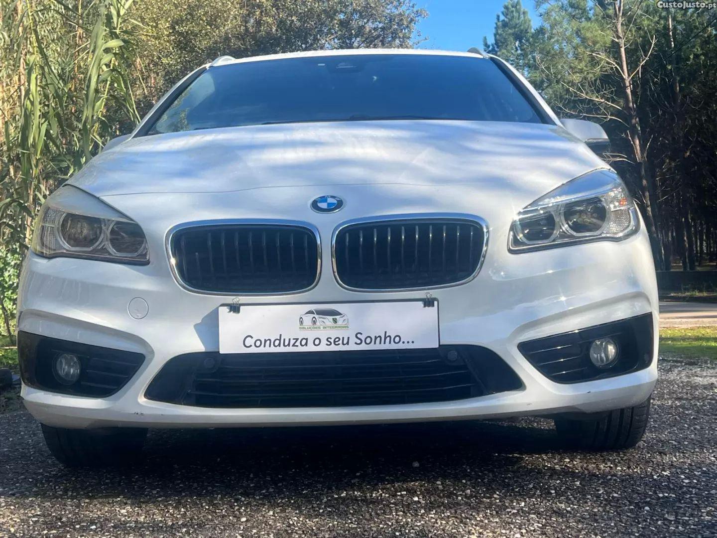 BMW 216 Active Tourer D line sport auto — fotografia 15