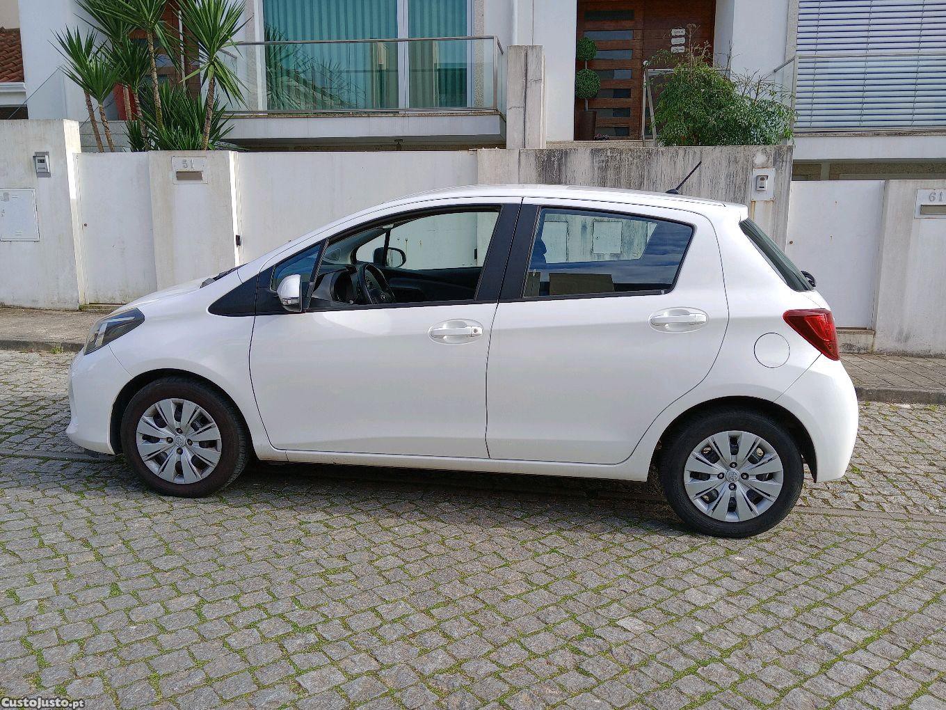 Toyota Yaris Active D4D 90cv — fotografia 8
