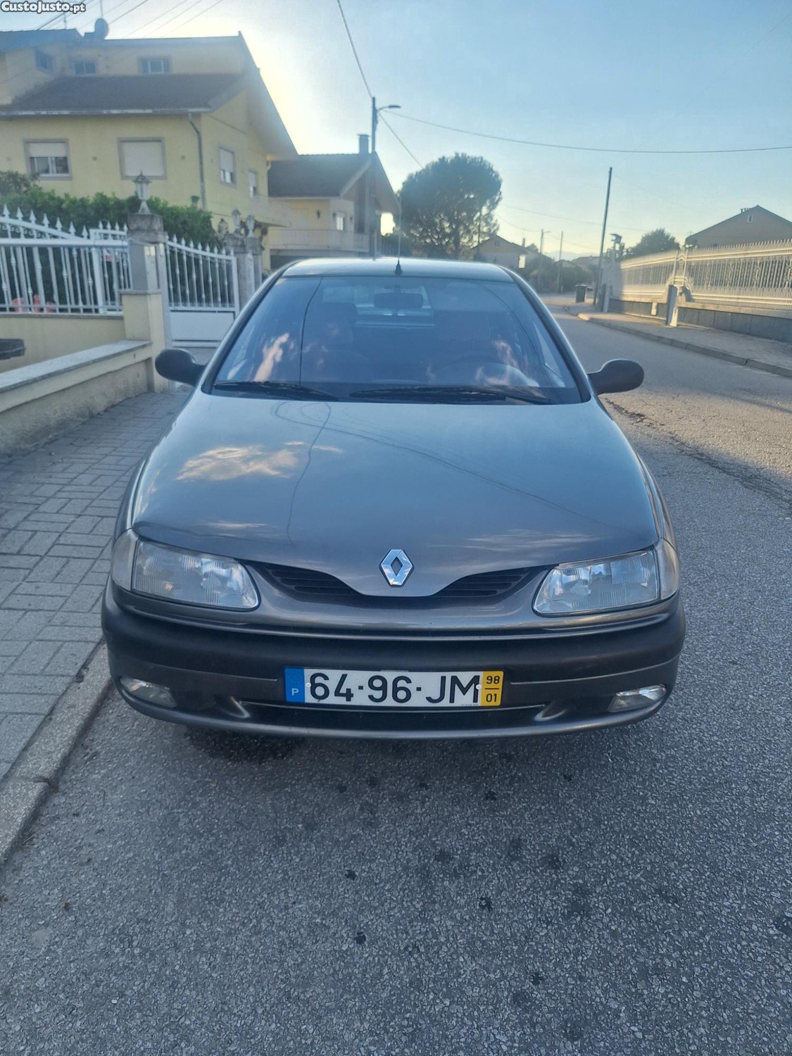Renault Laguna RT - 98 — photo 4