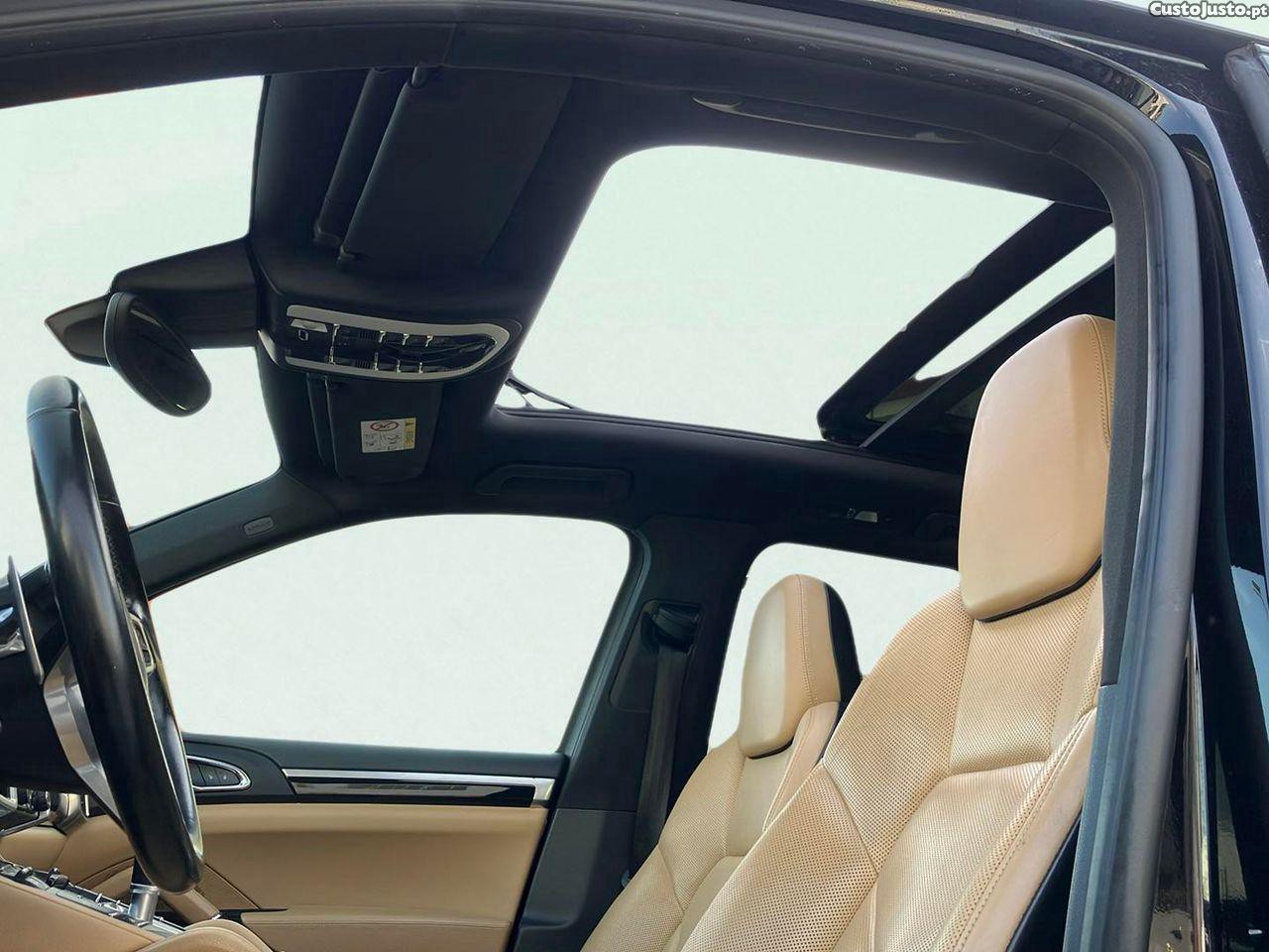Porsche Cayenne S E-Hybrid — fotografia 10