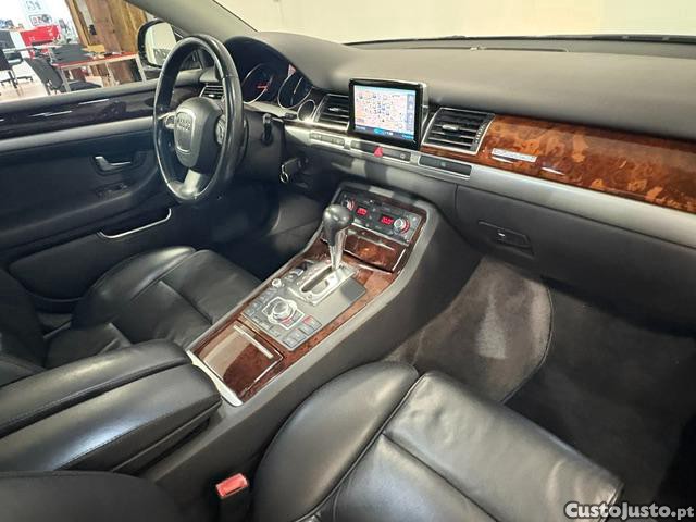 Audi A8 3.0 TDI V6 Quattro Triptronic — fotografia 8