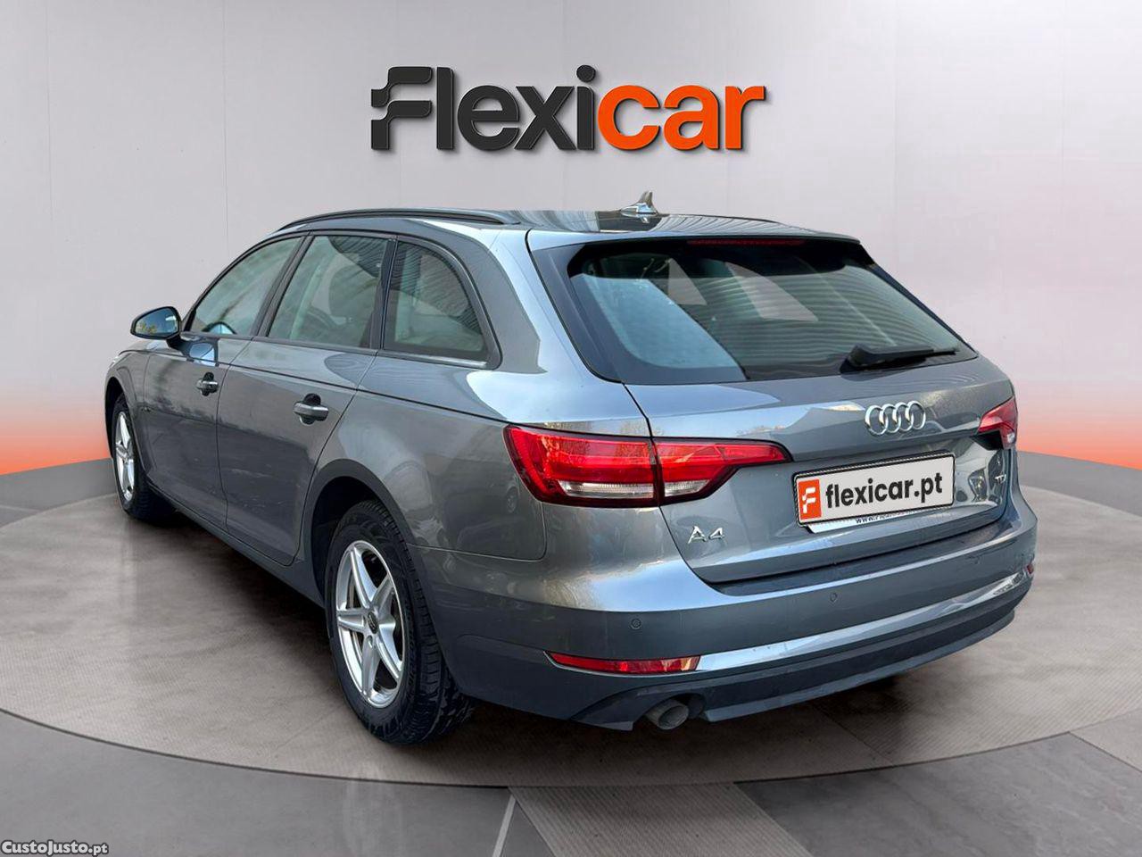 Audi A4 Avant 2.0 TDI S tronic — fotografia 13